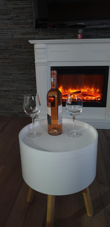 Iosia Apartment 203 Oradea Eksteriør bilde