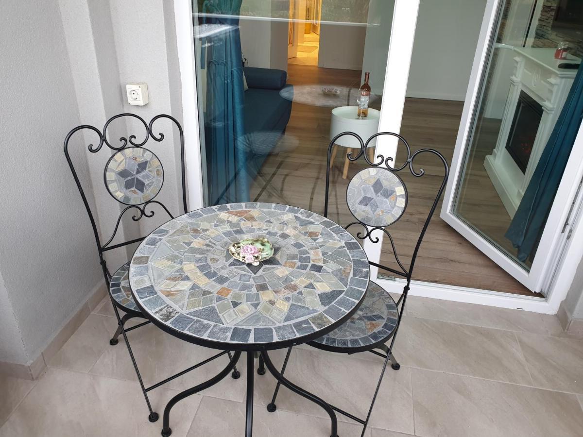 Iosia Apartment 203 Oradea Eksteriør bilde